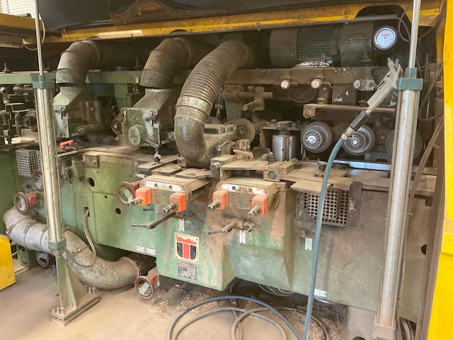 Wadkin ga 3677 vierzijdige schaafmachine - afbeelding 9 van  32