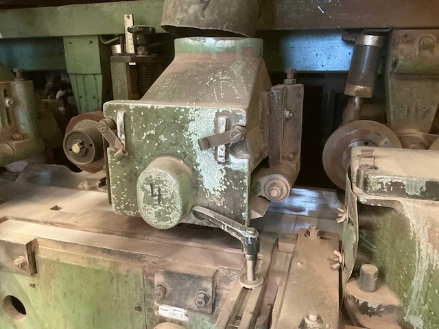 Wadkin ga 3677 vierzijdige schaafmachine - afbeelding 14 van  32