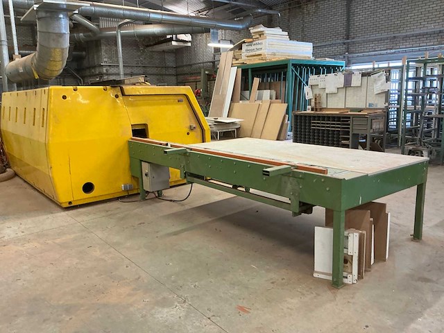 Wadkin ga 3677 vierzijdige schaafmachine - afbeelding 27 van  32