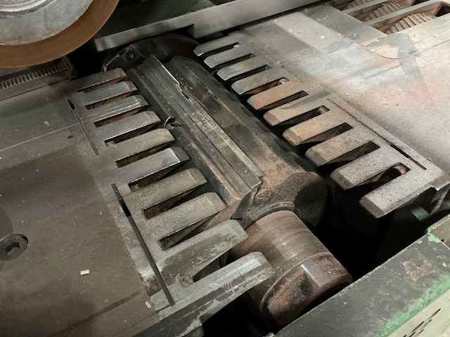 Wadkin ga 5869 vierzijdige schaafmachine - afbeelding 1 van  13