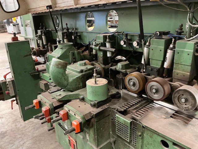 Wadkin ga 5869 vierzijdige schaafmachine - afbeelding 2 van  13