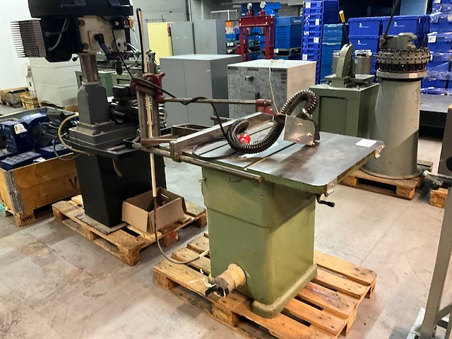 Wadkin tafelcirkelzaagmachine - afbeelding 8 van  14