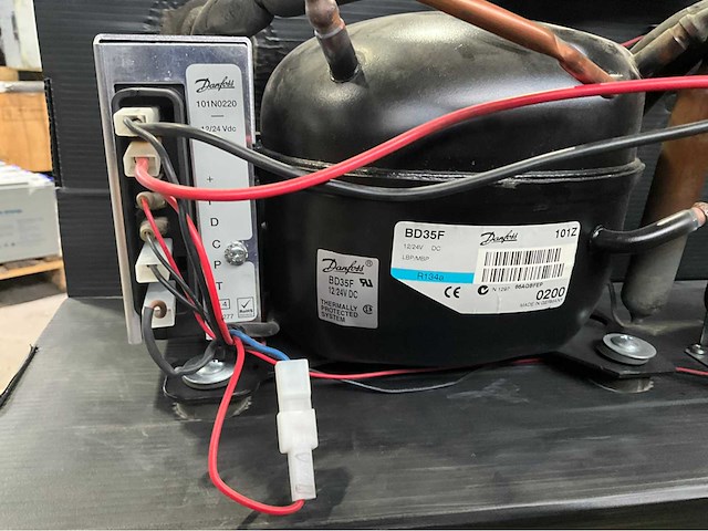 Waeco coolmatic rsd110 compressor koelkast - afbeelding 2 van  5