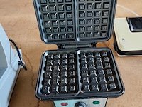 Wafelijzer, kleine vleesmachine , vacuummachine silvercrest (15,16,18) - afbeelding 7 van  8