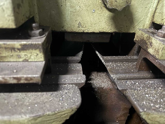 Wagener reutlingen halfautomatische dubbele verstekzaag - afbeelding 7 van  9