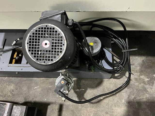 Wagner - 2008 - wmc-1100 - verticale machinecentra - afbeelding 3 van  10