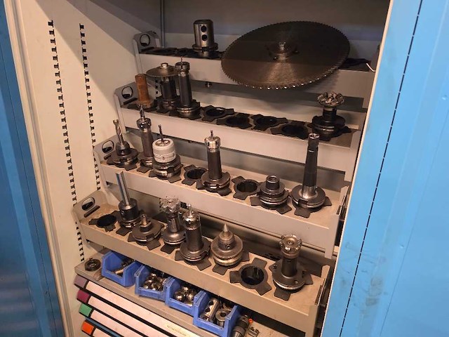 Wagner maschinen - 2001 - wmb 2000 - cnc freesmachine - afbeelding 13 van  16