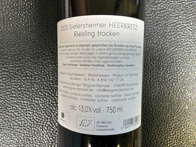 Wagner & stempel riesling 2023 witte wijn (2x) - afbeelding 3 van  3