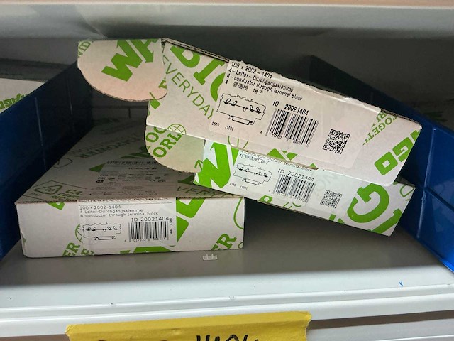 Wago voorraad kabelklemmen in stalen vakkenkast - afbeelding 5 van  46