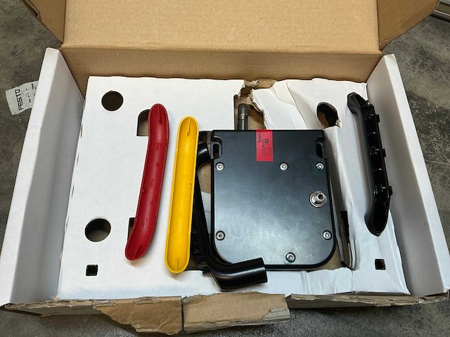 Wago voorraad kabelklemmen in stalen vakkenkast - afbeelding 33 van  46