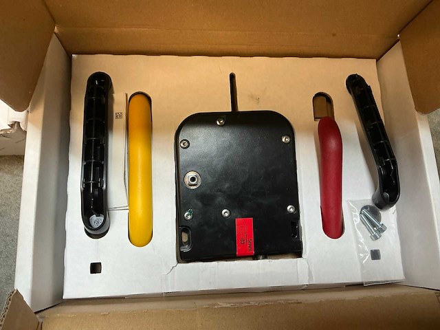 Wago voorraad kabelklemmen in stalen vakkenkast - afbeelding 36 van  46