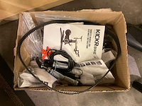 Wahoo kickr bike shift hometrainer - afbeelding 9 van  9