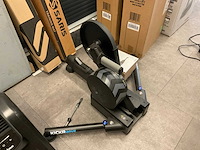 Wahoo kickr move fiets binnentrainer - afbeelding 2 van  5