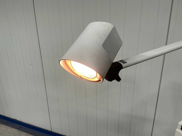 Waldmann - onderzoekslamp - afbeelding 2 van  3