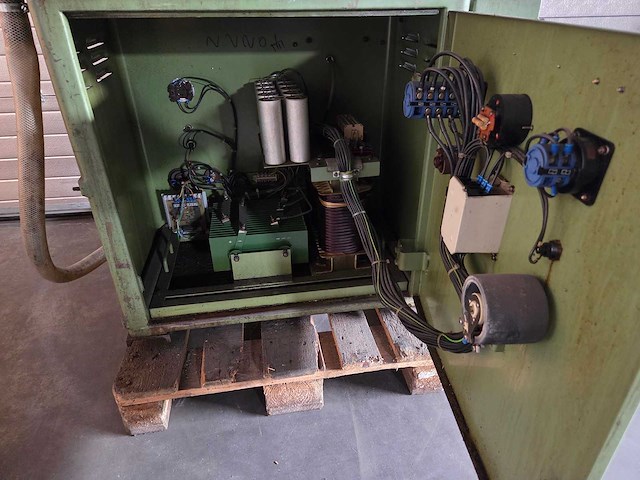 Waldmann & weigl - 1981 - er-5 - vonkboren edm-machine - afbeelding 12 van  16