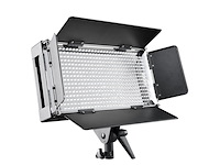 Walimex pro led 1000 videolamp (met statief wt-806) - afbeelding 2 van  6