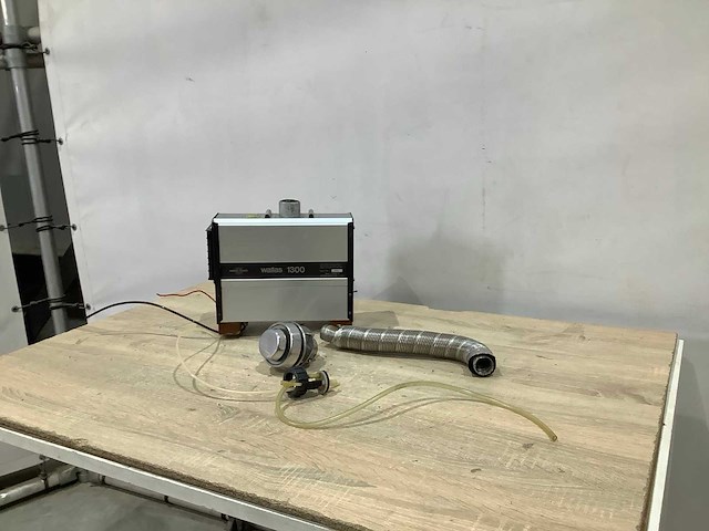 Wallas - 1300 - dieselkachel - afbeelding 1 van  3