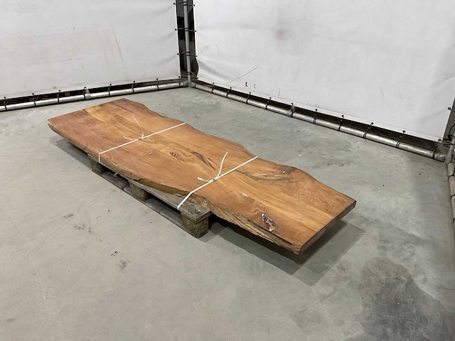 Walnotenhouten tafelblad - afbeelding 1 van  5