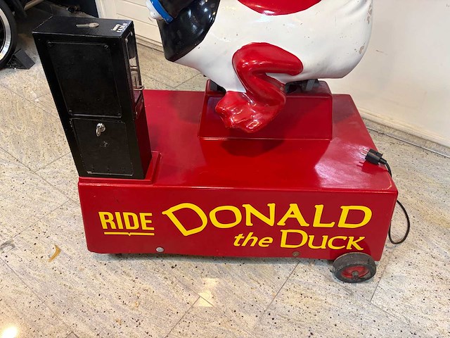 Walt disney ride kiddy ride - afbeelding 3 van  15