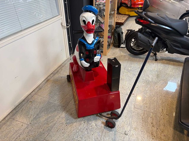 Walt disney ride kiddy ride - afbeelding 6 van  15