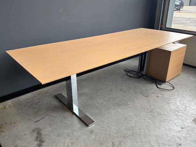 Walter knoll sta / zit bureau - afbeelding 3 van  10