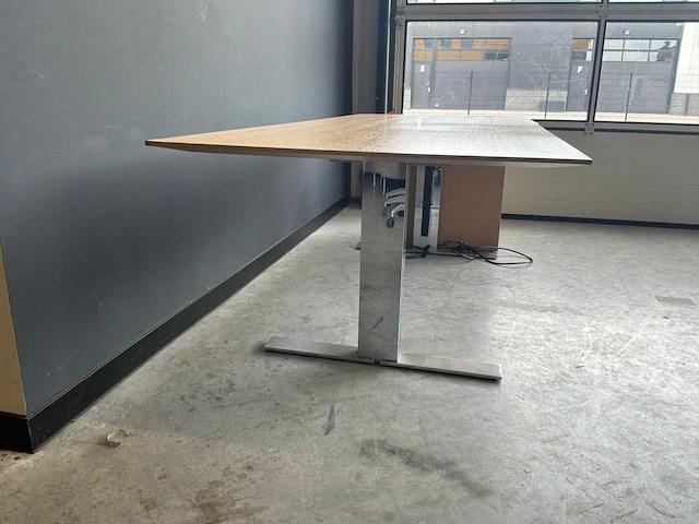 Walter knoll sta / zit bureau - afbeelding 4 van  10
