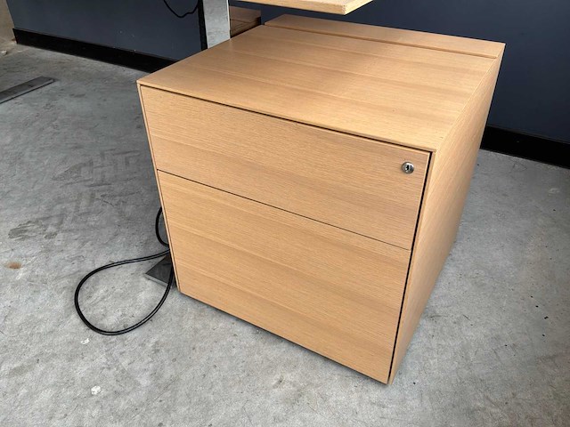 Walter knoll sta / zit bureau - afbeelding 7 van  10
