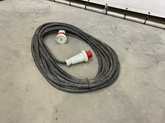 Walther - 369 4 06 - krachtstroom kabel 400v - afbeelding 1 van  4