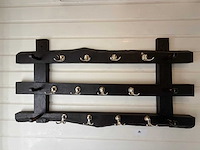 Wand garderobe - afbeelding 1 van  1