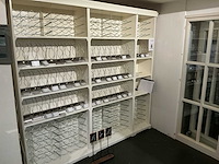 Wand opbergkast (faillissement) (4x)