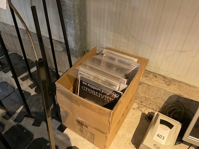 Wand reclame, prijsaanwijzingen - afbeelding 4 van  12