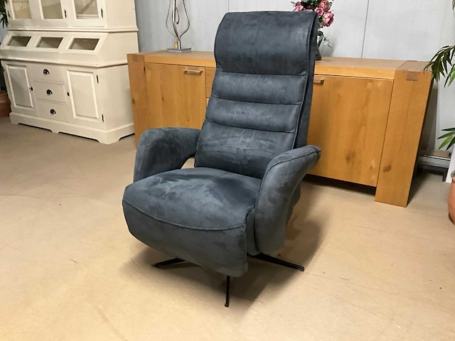 Wanda draaibare elektrische relaxfauteuil - afbeelding 1 van  19