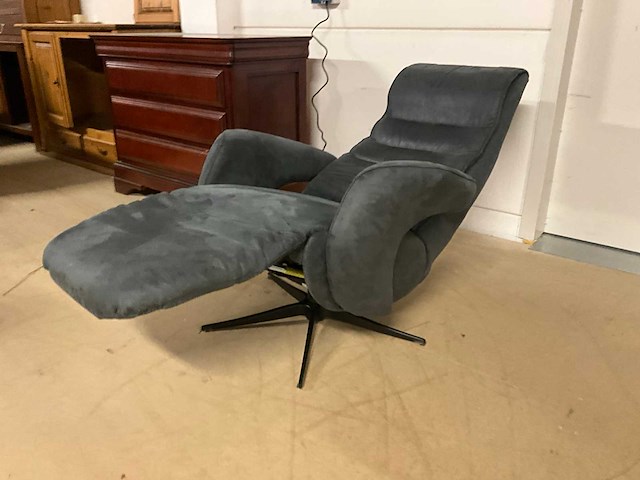 Wanda draaibare elektrische relaxfauteuil - afbeelding 13 van  19