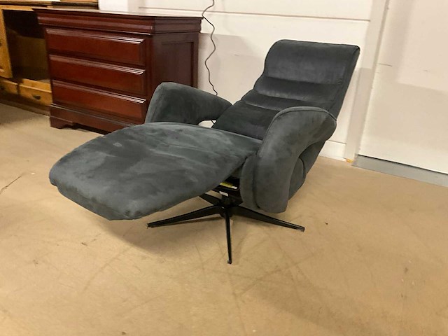 Wanda draaibare elektrische relaxfauteuil - afbeelding 14 van  19