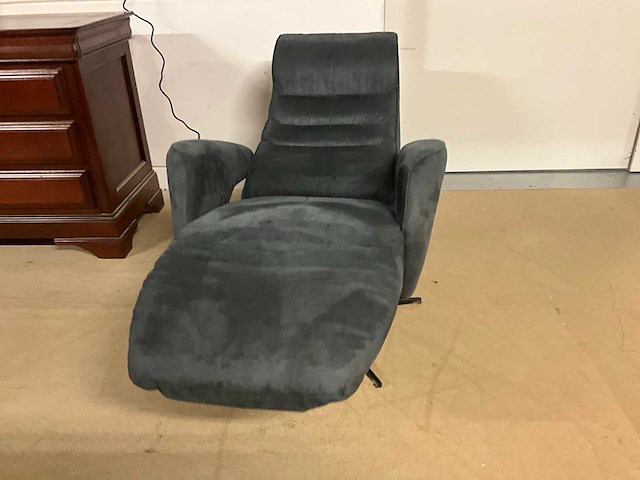 Wanda draaibare elektrische relaxfauteuil - afbeelding 18 van  19