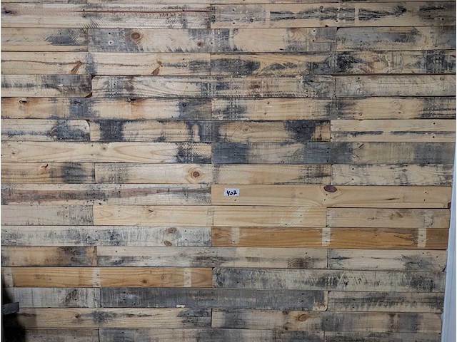 Wandbekleding oud hout 20 m2 - afbeelding 1 van  1