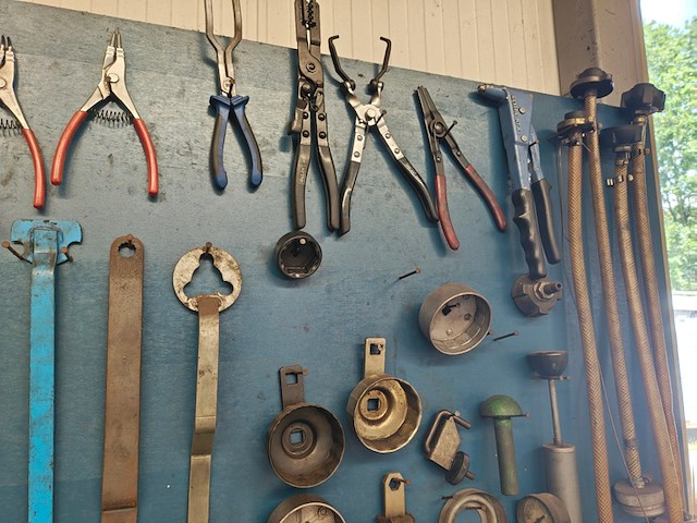 Wandbord met diverse auto gereedschap - afbeelding 7 van  11