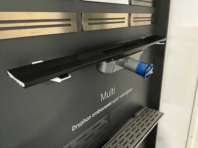 Wandbord met diverse easy drain drains en doucheputten - afbeelding 3 van  6