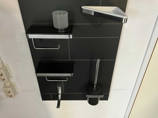 Wandbord met geesa frame accessoires - afbeelding 4 van  4