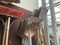 Wandbord met tuingereedschap - afbeelding 4 van  4