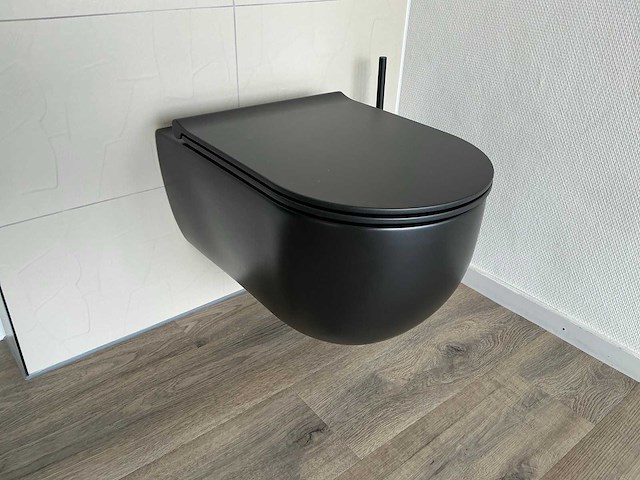 Wandcloset - mat zwart - afbeelding 1 van  6