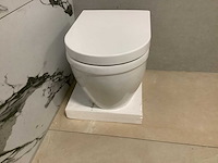 Wandcloset + incl. toiletzitting - afbeelding 1 van  6