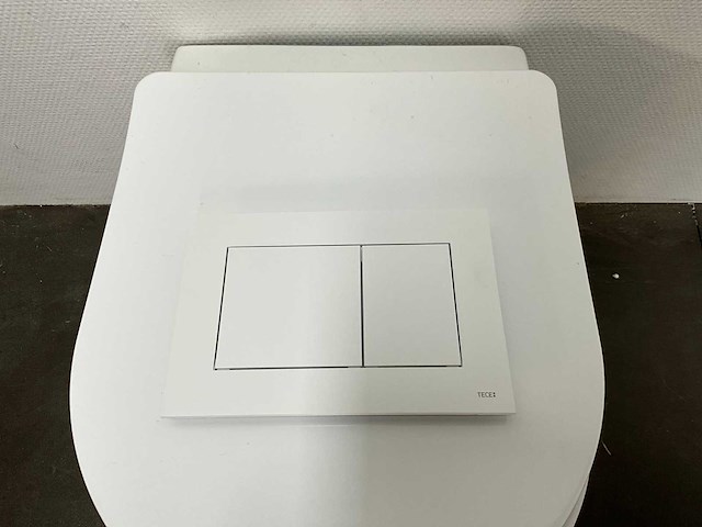 Wandcloset met toiletzitting - afbeelding 4 van  5