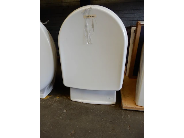 Wandcloset met zitting, wit - afbeelding 3 van  4