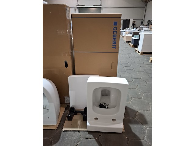 Wandcloset-set geberit /villeroy & boch, finion, wit - afbeelding 1 van  5