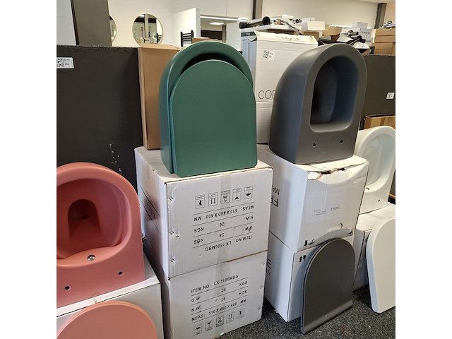 Wandcloset + wc-douche, kayfit, tornado, groen - afbeelding 1 van  4