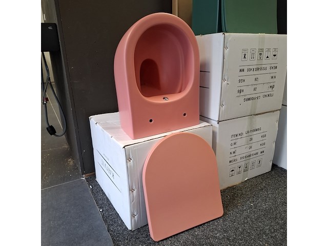 Wandcloset + wc-douche, tornado, roze - afbeelding 1 van  5
