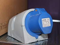 Wandcontactdoos cee16 blauw. 9 stuks.