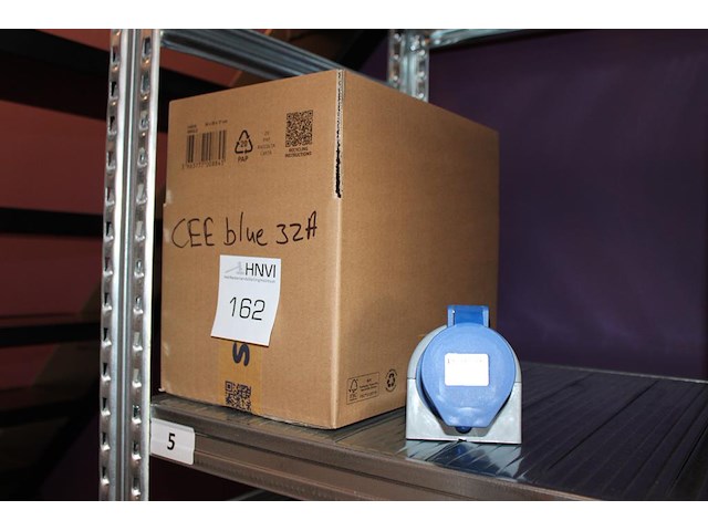 Wandcontactdoos cee32 blauw. 4 stuks. - afbeelding 2 van  2