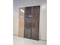 Wanddecoratie, opslagtenten, foodtrucks en stellingen